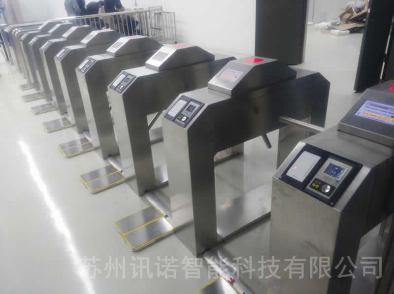 三輥閘靜電道閘_ESD防靜電門禁系統(tǒng)